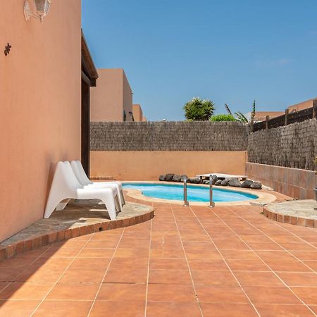 Lovely 2-Bed Villa In Corralejo Fuerteventura Esterno foto